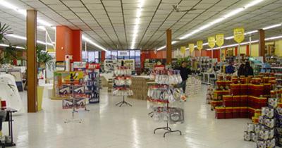 Lojas procuram oferecer aos clientes espa�o e variedades de produtos (Divulga��o)